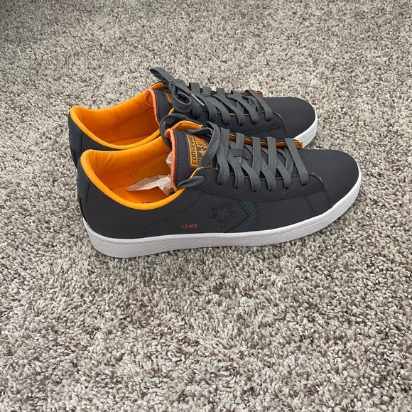 converse undefeated grey